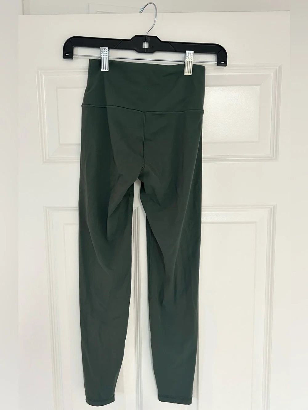 Old Navy Active High-Rise Sage Green Leggings